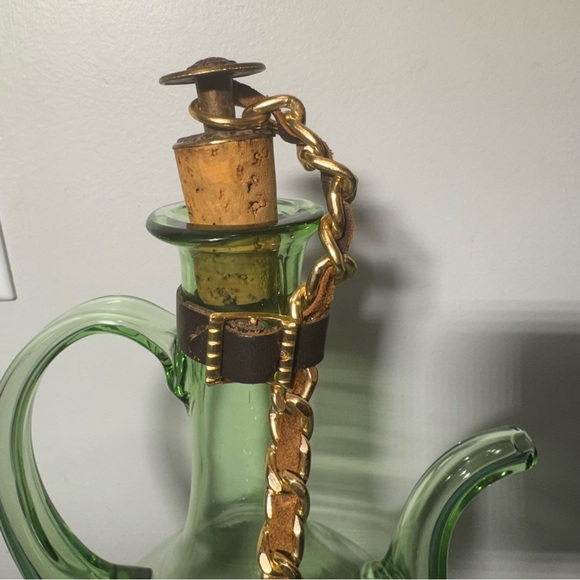 Vintage Large Hand Blown Green Glass Italian Wine Decanter with Ice Chamber - Picture 4 of 13